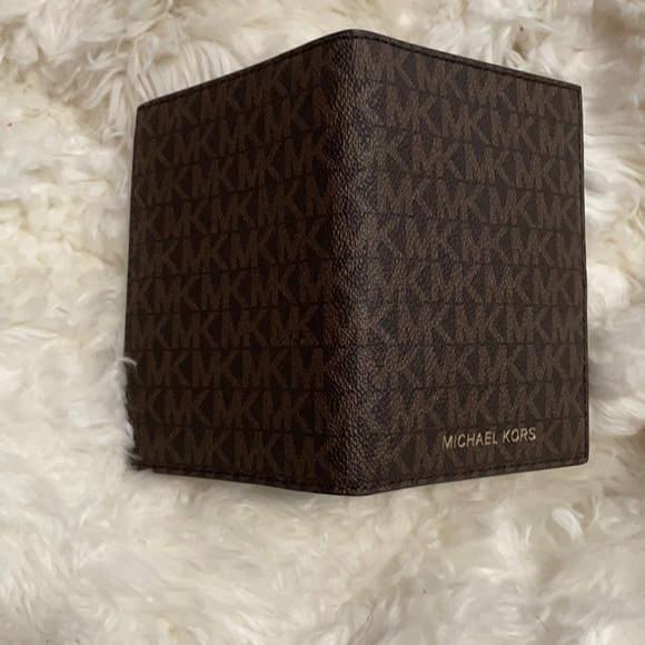 MK wallet - Picture 5 of 5